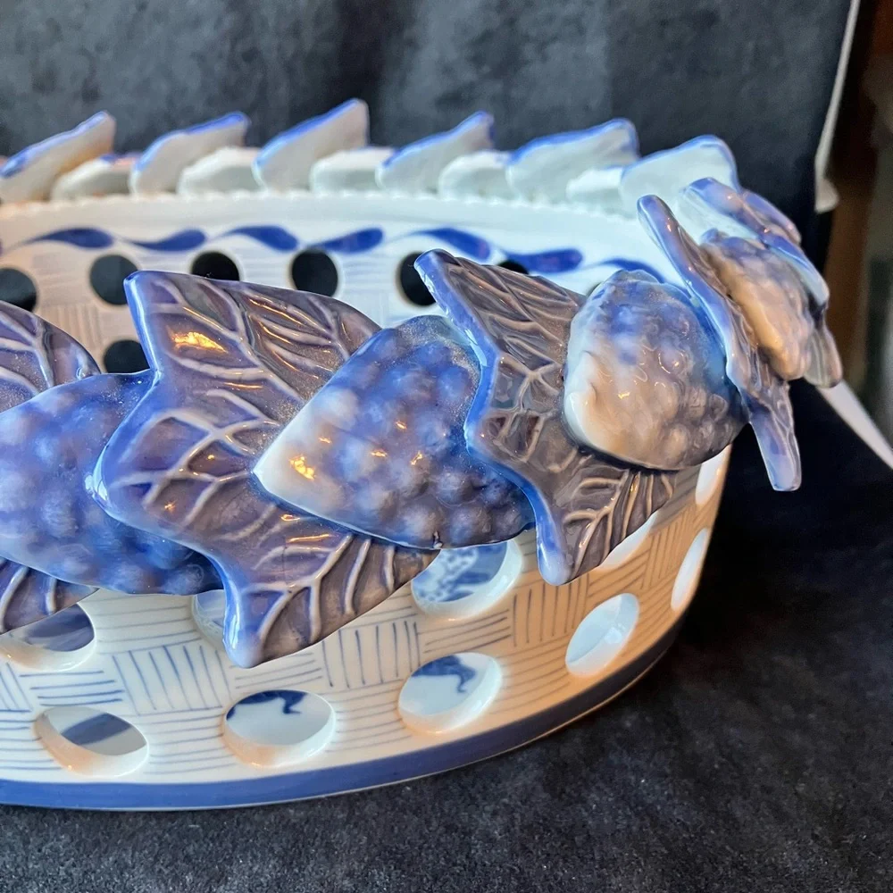 Maitland Smith Porcelain Ceramic Woven Leaf Rimmed Large Oval Bowl Thailand Made